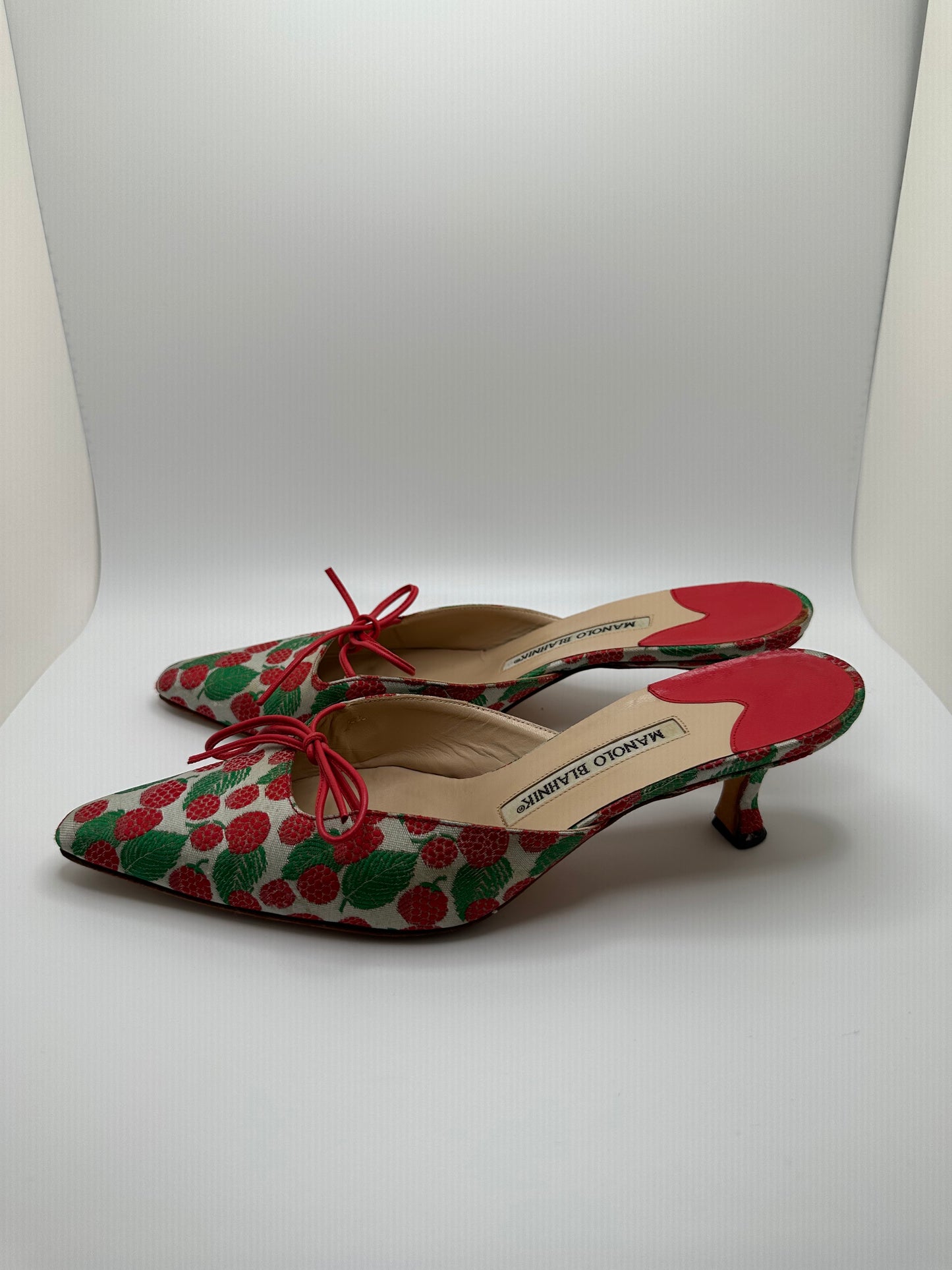 MANOLO BLAHNIK HEELS EU37.5