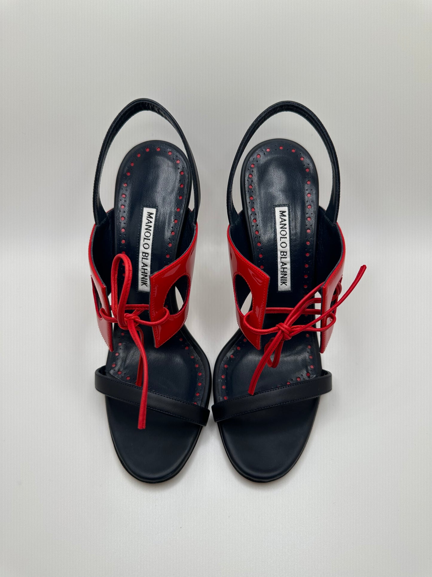 MANOLO BLAHNIK HEELS EU36