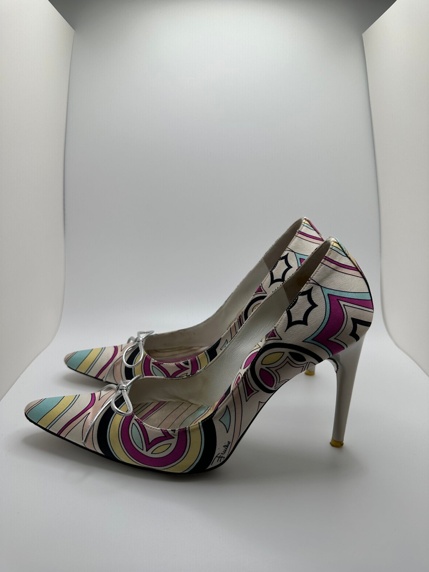 EMILIO PUCCI HEELS EU37