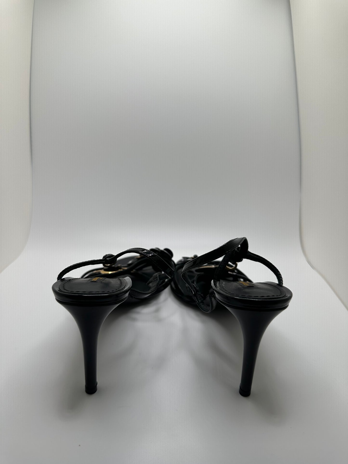 LOUIS VUITTON HEELS EU38.5