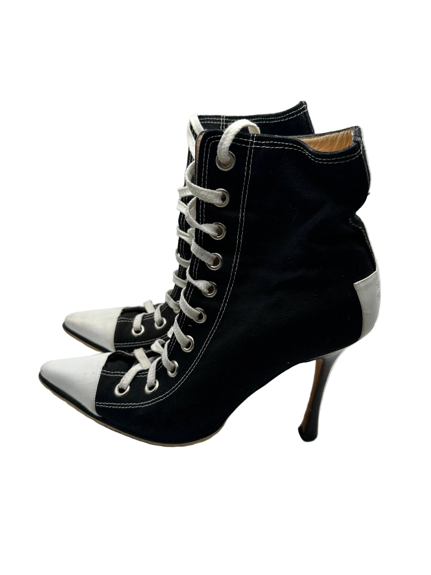 MANOLO BLAHNIK BOOTIES EU37