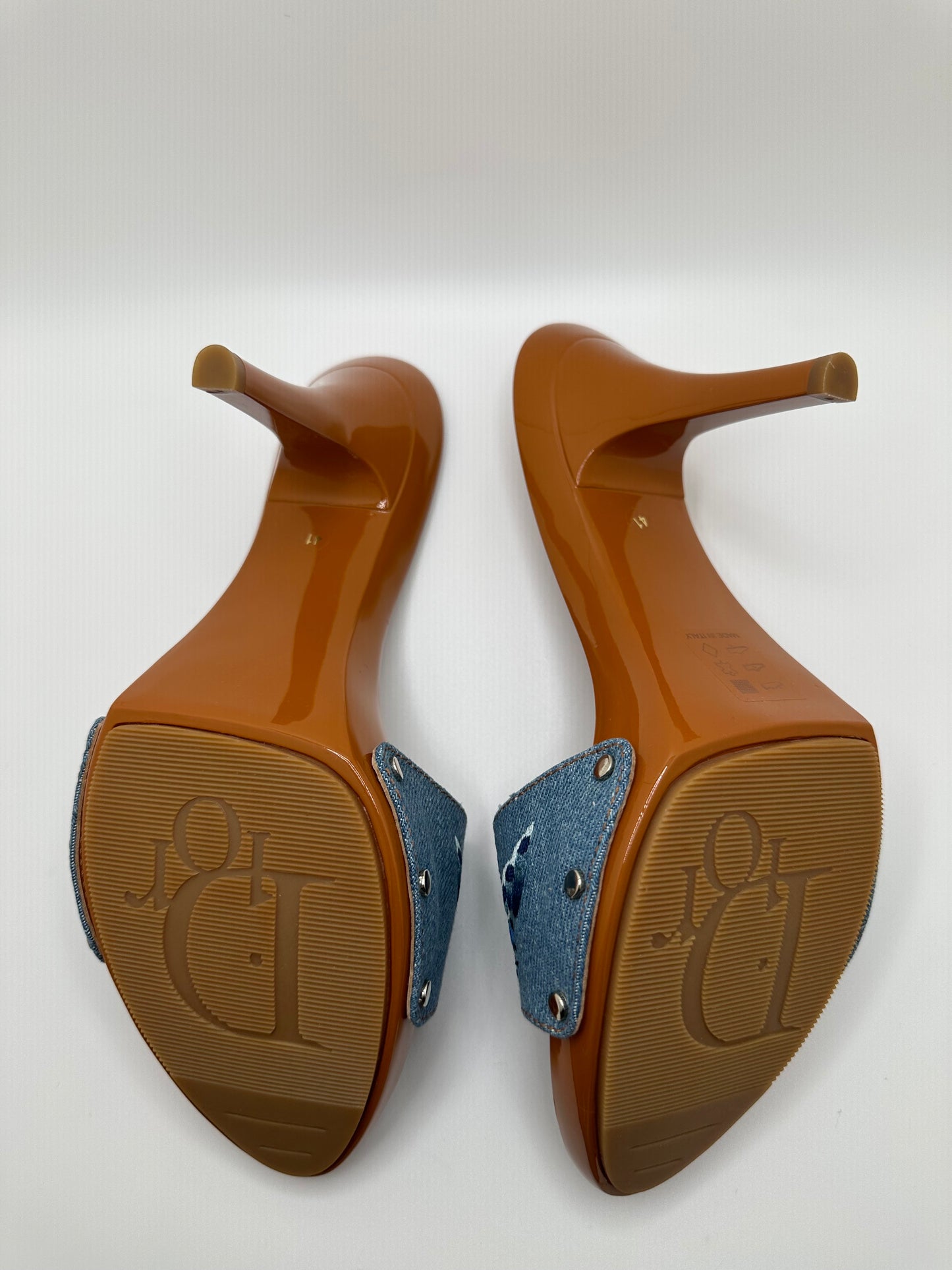 CHRISTIAN DIOR HEELS EU41