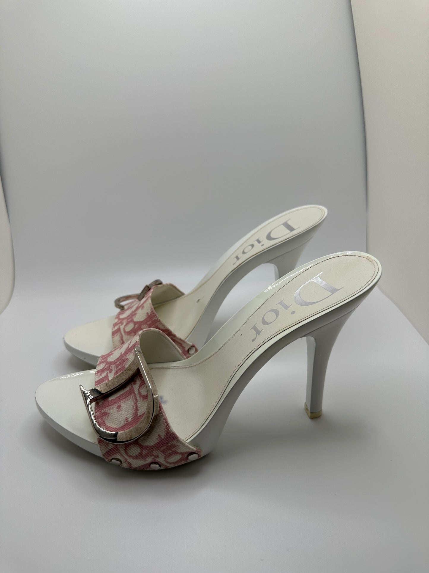 CHRISTIAN DIOR HEELS EU37.5
