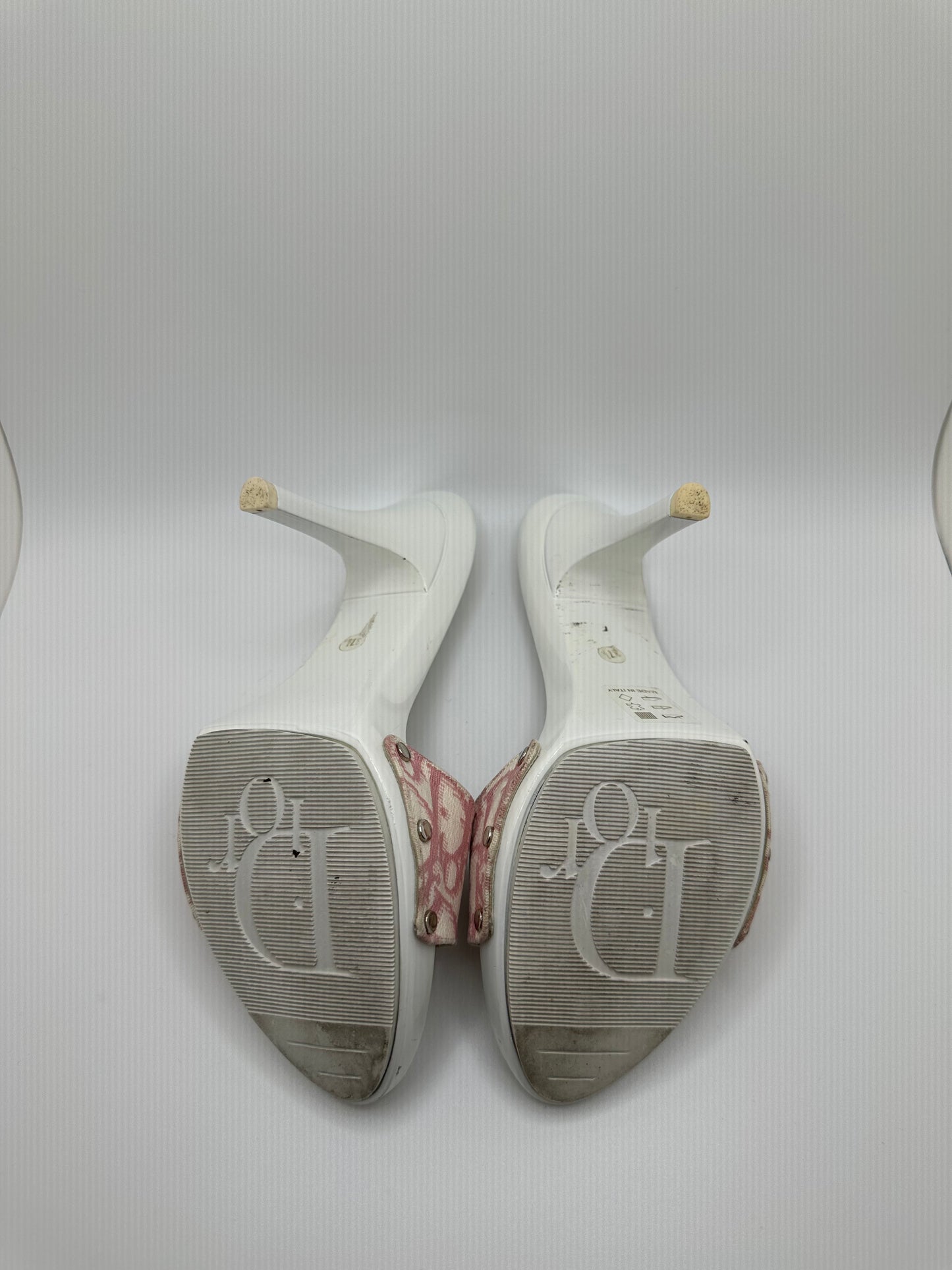 CHRISTIAN DIOR HEELS EU37.5