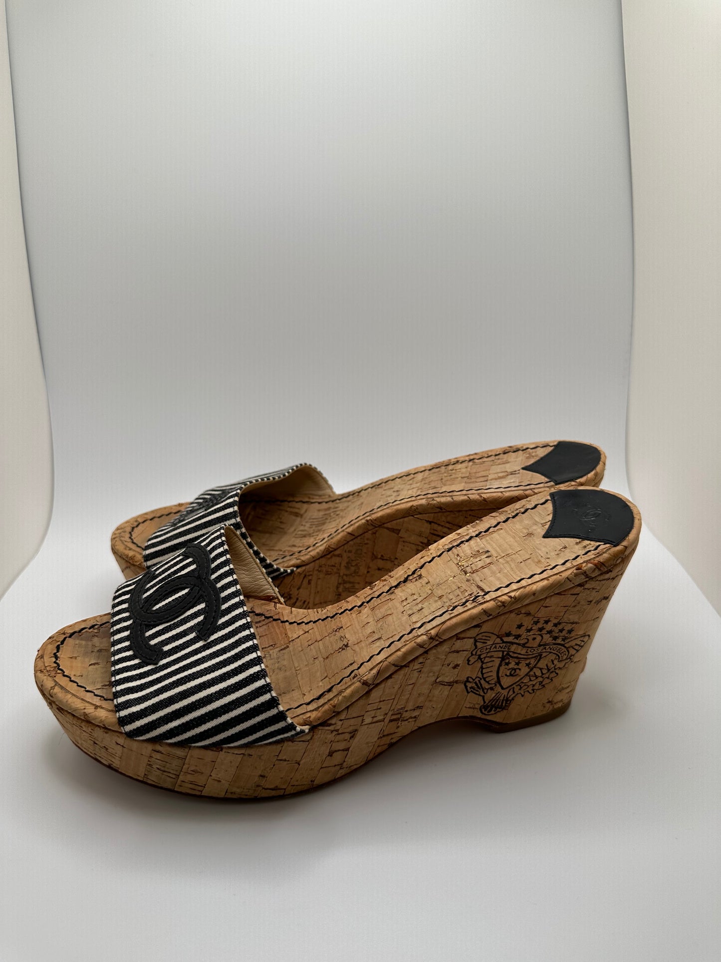 CHANEL WEDGES EU39.5