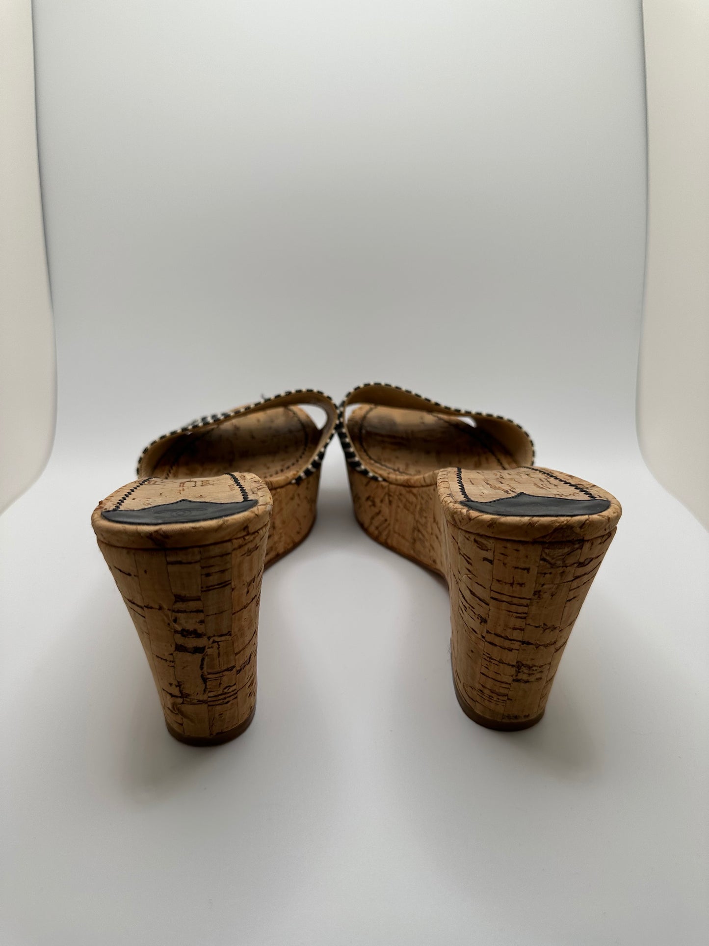 CHANEL WEDGES EU39.5