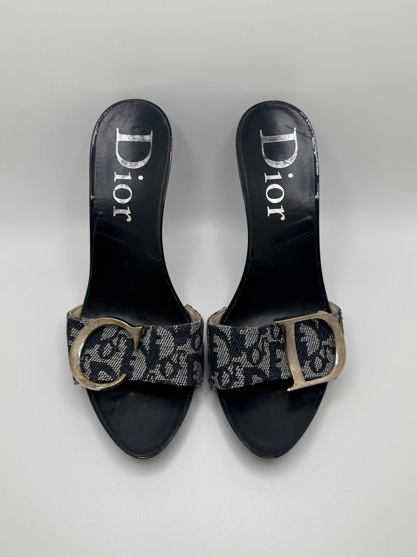 CHRISTIAN DIOR HEELS EU38.5