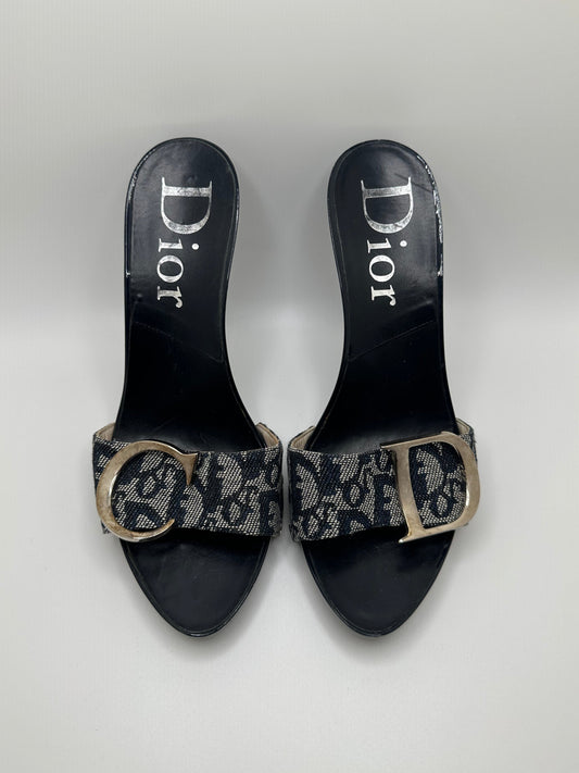 CHRISTIAN DIOR HEELS EU38.5
