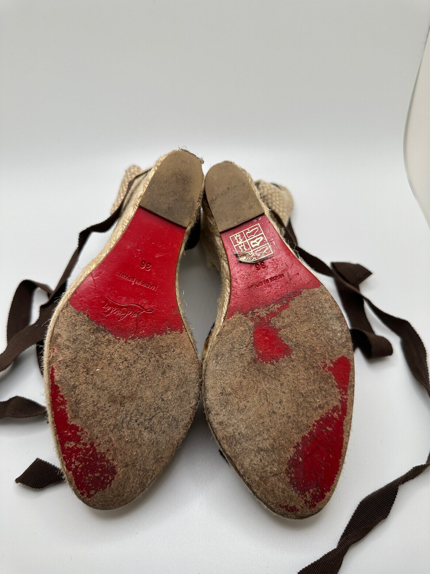 CHRISTIAN LOUBOUTIN WEDGES EU36