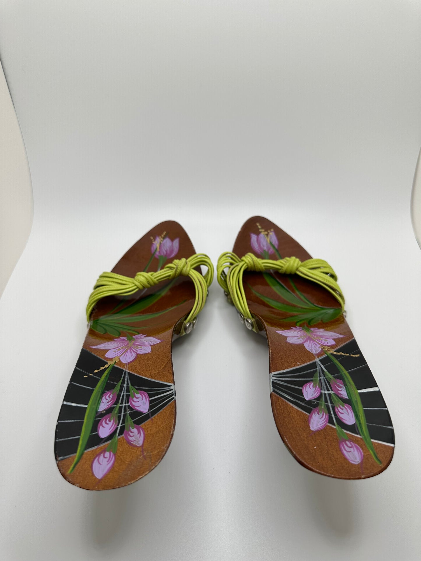 CHRISTIAN DIOR HEELS EU40