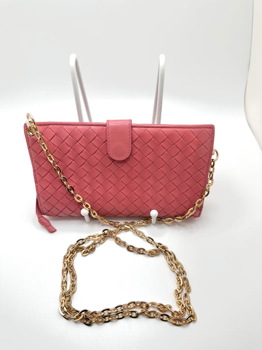 BOTTEGA VENETA WALLET ON CHAIN